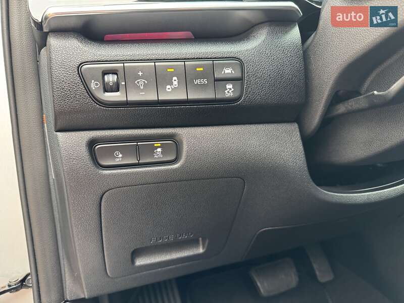 Внедорожник / Кроссовер Kia Niro 2020 в Стрые фото 73 Внедорожник / Кроссовер Kia Niro 2020 в Стрые