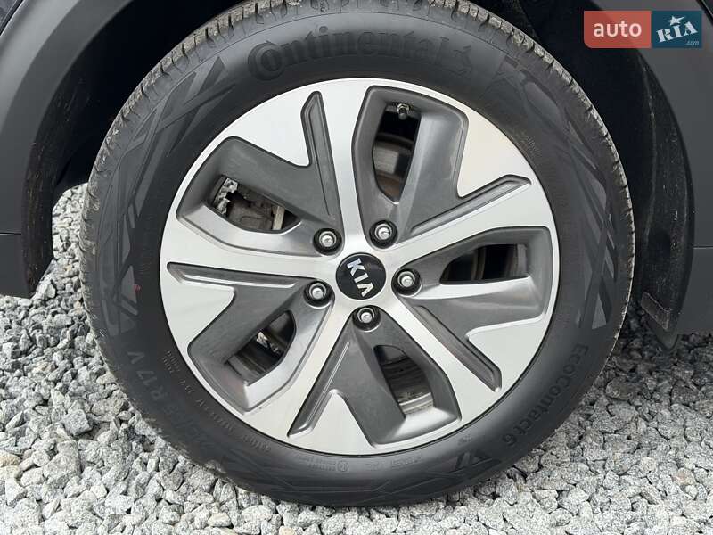 Внедорожник / Кроссовер Kia Niro 2020 в Стрые