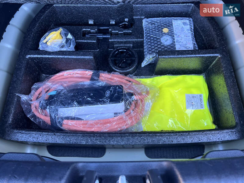 Внедорожник / Кроссовер Kia Niro 2021 в Тернополе