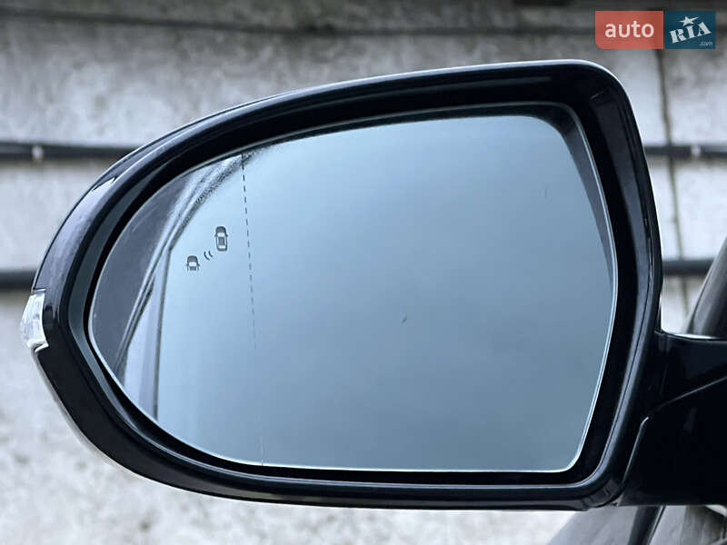 Позашляховик / Кросовер Kia Niro 2020 в Києві