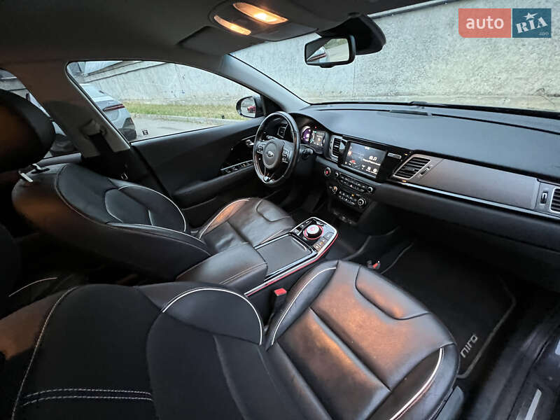 Позашляховик / Кросовер Kia Niro 2020 в Києві