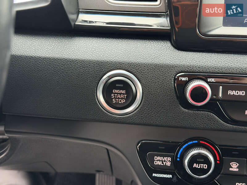 Внедорожник / Кроссовер Kia Niro 2018 в Виннице