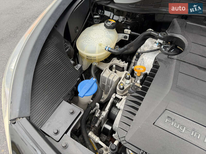 Внедорожник / Кроссовер Kia Niro 2018 в Виннице