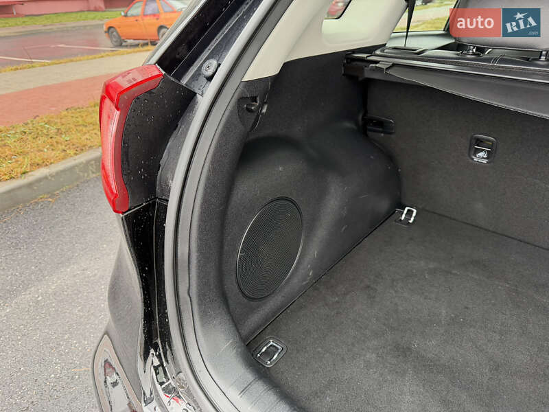 Внедорожник / Кроссовер Kia Niro 2018 в Виннице