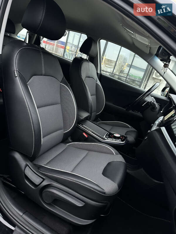 Внедорожник / Кроссовер Kia Niro 2020 в Ровно