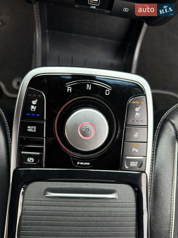 Внедорожник / Кроссовер Kia Niro 2021 в Трускавце