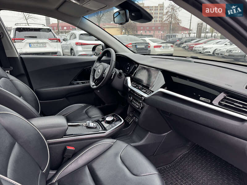 Внедорожник / Кроссовер Kia Niro 2019 в Киеве