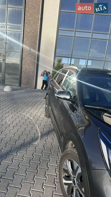 Внедорожник / Кроссовер Kia Niro 2020 в Тернополе