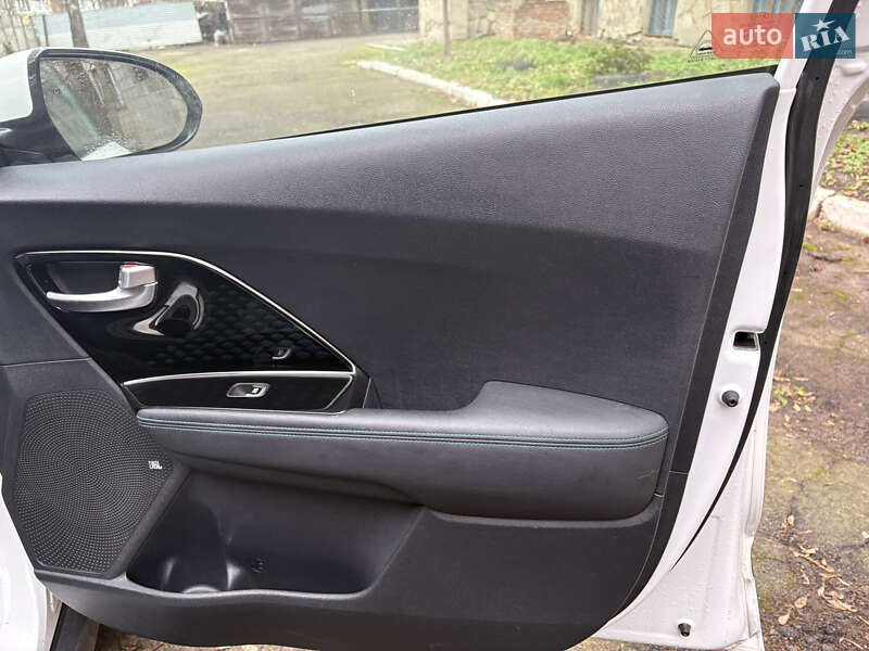 Позашляховик / Кросовер Kia Niro 2021 в Рівному фото 11 Позашляховик / Кросовер Kia Niro 2021 в Рівному
