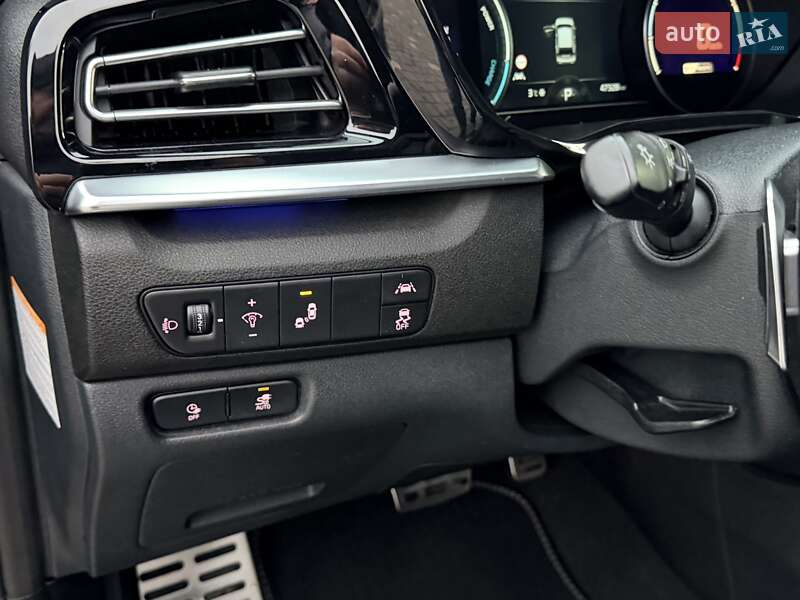 Внедорожник / Кроссовер Kia Niro 2021 в Дрогобыче