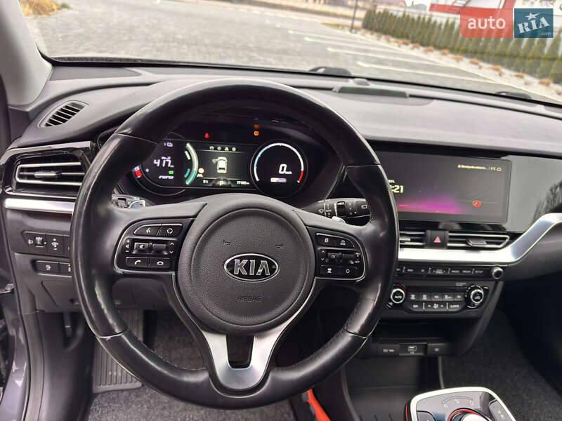 Позашляховик / Кросовер Kia Niro 2020 в Луцьку фото 20 Позашляховик / Кросовер Kia Niro 2020 в Луцьку