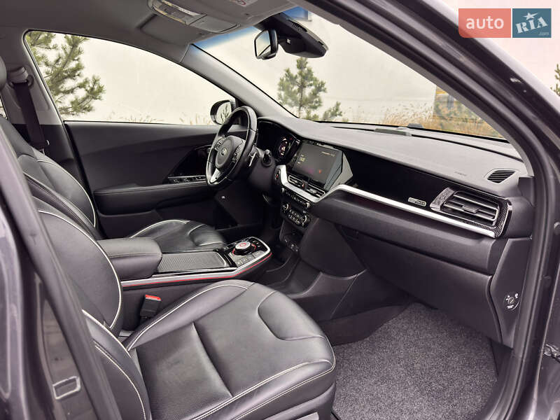 Позашляховик / Кросовер Kia Niro 2020 в Луцьку фото 28 Позашляховик / Кросовер Kia Niro 2020 в Луцьку