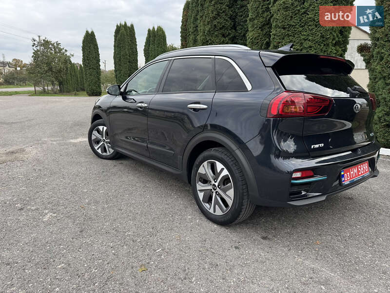 Внедорожник / Кроссовер Kia Niro 2020 в Дубно