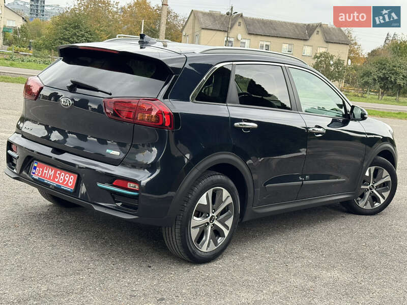 Внедорожник / Кроссовер Kia Niro 2020 в Дубно