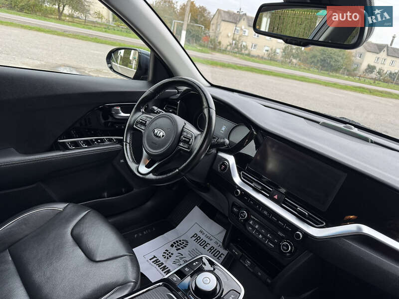 Внедорожник / Кроссовер Kia Niro 2020 в Дубно