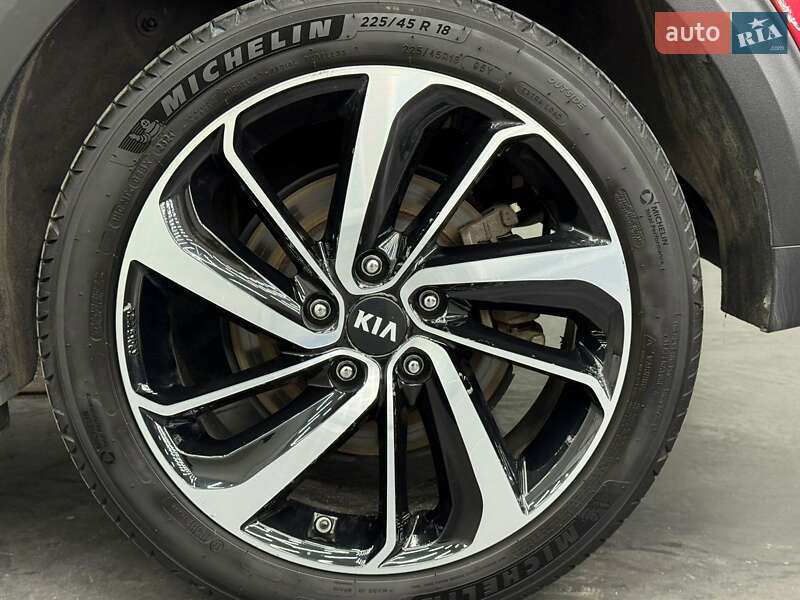 Внедорожник / Кроссовер Kia Niro 2020 в Луцке