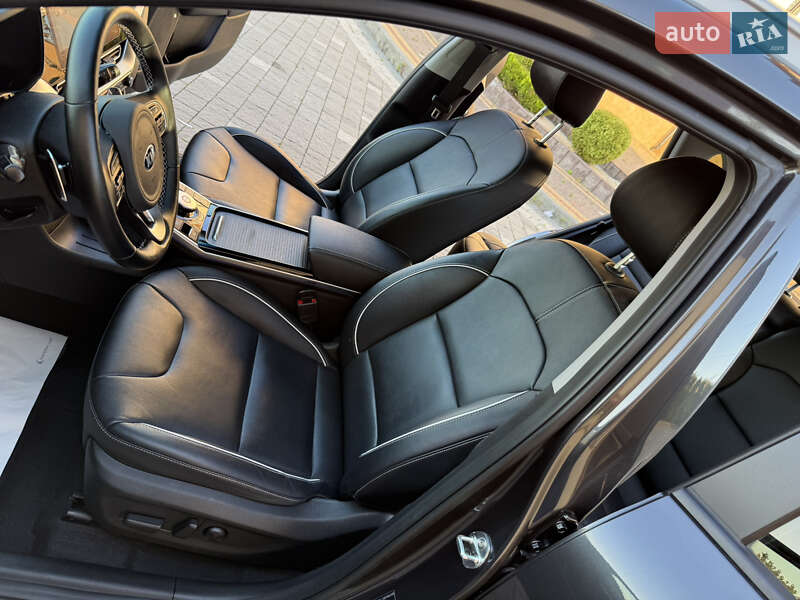 Позашляховик / Кросовер Kia Niro 2020 в Трускавці