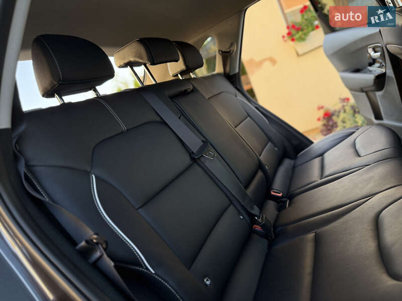 Позашляховик / Кросовер Kia Niro 2020 в Трускавці