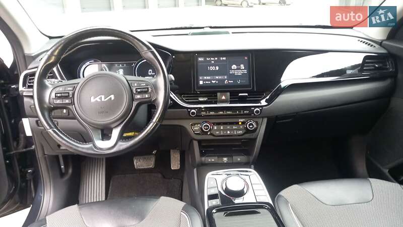 Внедорожник / Кроссовер Kia Niro 2022 в Ивано-Франковске