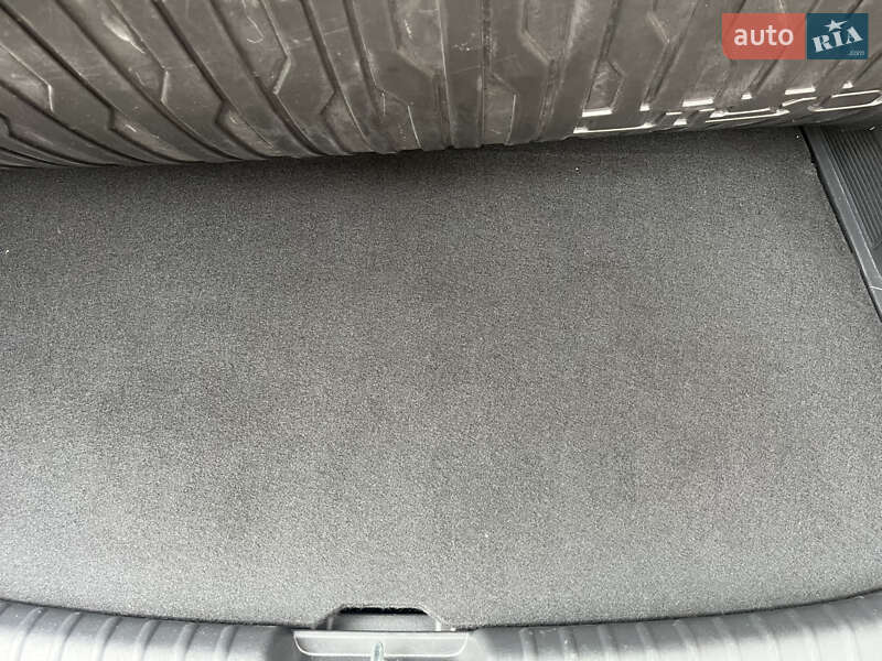 Позашляховик / Кросовер Kia Niro 2023 в Рівному