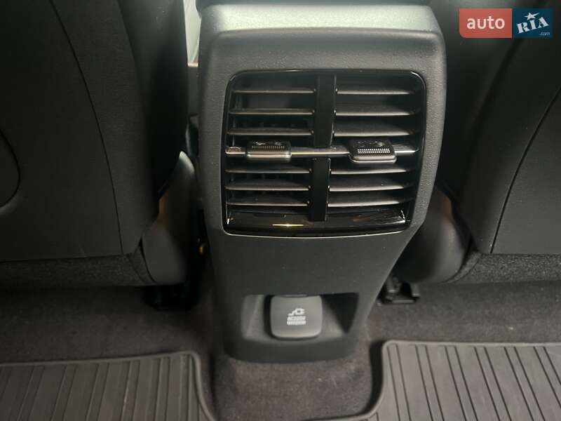 Внедорожник / Кроссовер Kia Niro 2023 в Львове