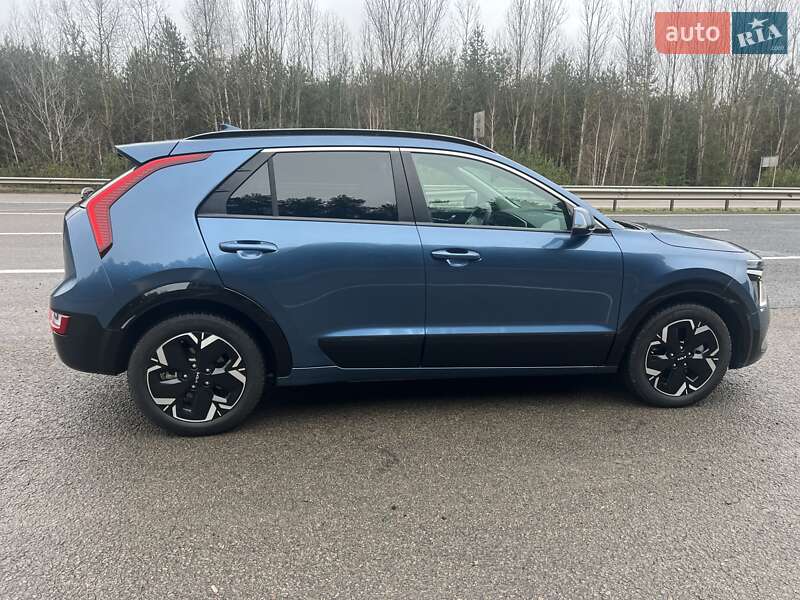Внедорожник / Кроссовер Kia Niro 2023 в Львове