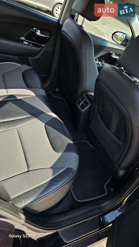 Позашляховик / Кросовер Kia Niro 2020 в Ковелі фото 17 Позашляховик / Кросовер Kia Niro 2020 в Ковелі