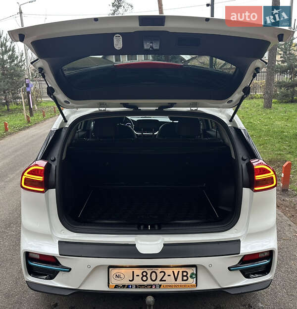 Позашляховик / Кросовер Kia Niro 2020 в Києві