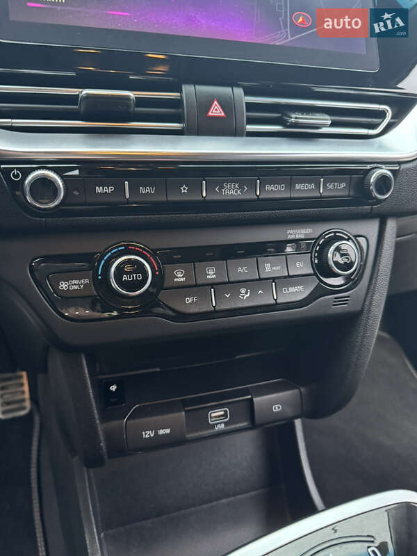 Позашляховик / Кросовер Kia Niro 2020 в Тернополі