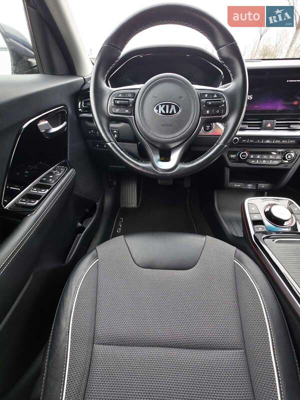 Внедорожник / Кроссовер Kia Niro 2020 в Ирпене