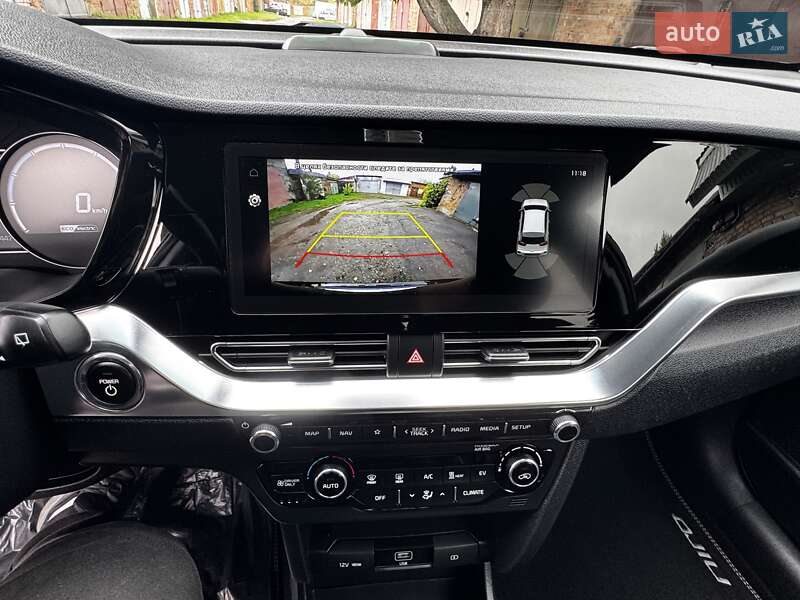 Внедорожник / Кроссовер Kia Niro 2020 в Казатине