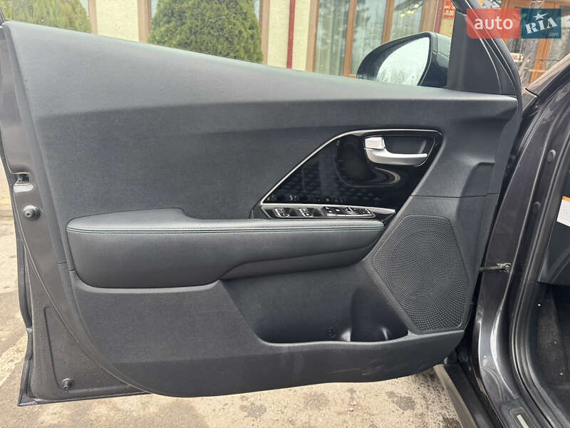 Внедорожник / Кроссовер Kia Niro 2019 в Тернополе