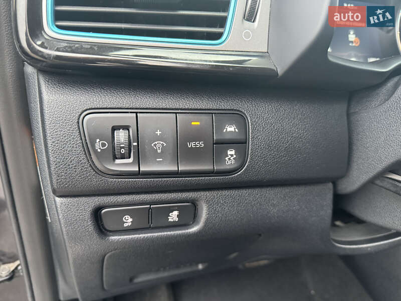 Внедорожник / Кроссовер Kia Niro 2019 в Тернополе