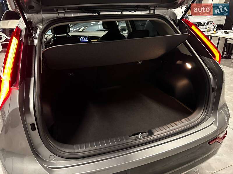 Внедорожник / Кроссовер Kia Niro 2023 в Львове