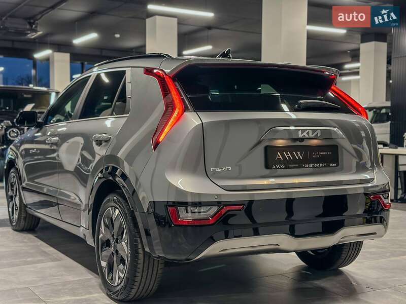 Внедорожник / Кроссовер Kia Niro 2023 в Львове