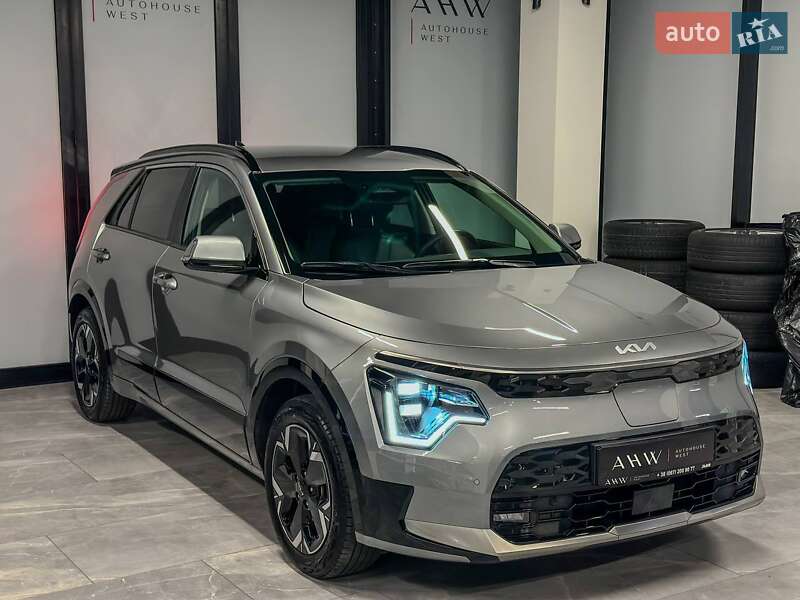 Внедорожник / Кроссовер Kia Niro 2023 в Львове