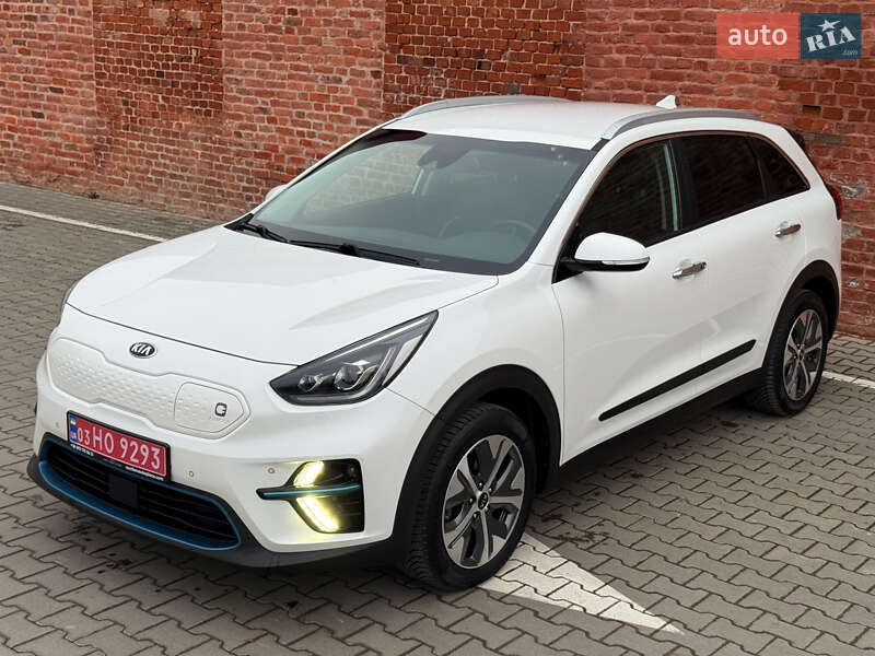 Внедорожник / Кроссовер Kia Niro 2020 в Тернополе фото 2 Внедорожник / Кроссовер Kia Niro 2020 в Тернополе
