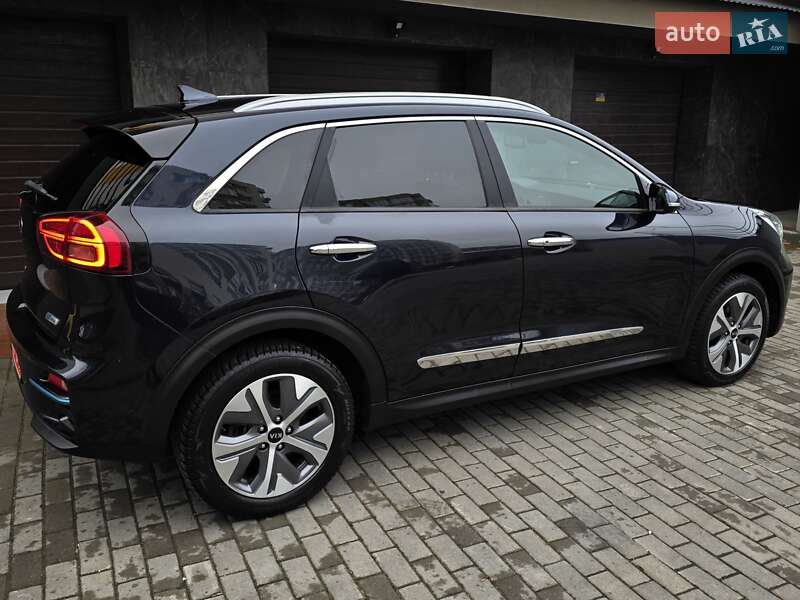 Внедорожник / Кроссовер Kia Niro 2020 в Тернополе