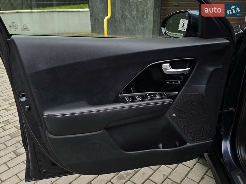 Внедорожник / Кроссовер Kia Niro 2020 в Тернополе