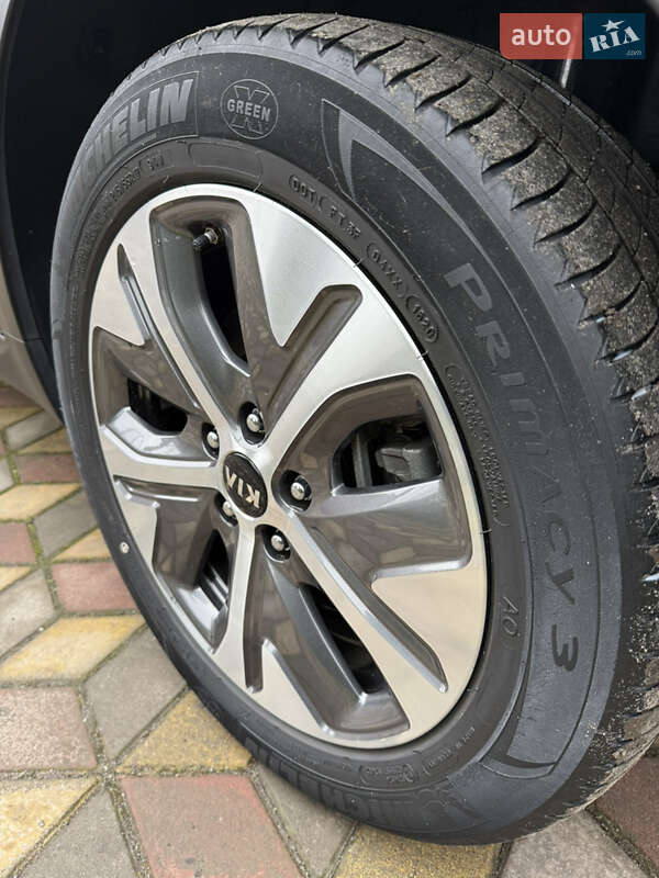 Внедорожник / Кроссовер Kia Niro 2021 в Казатине фото 31 Внедорожник / Кроссовер Kia Niro 2021 в Казатине