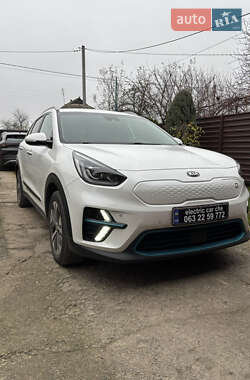Внедорожник / Кроссовер Kia Niro 2021 в Черкассах