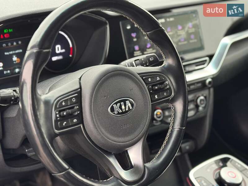 Позашляховик / Кросовер Kia Niro 2020 в Львові фото 25 Позашляховик / Кросовер Kia Niro 2020 в Львові