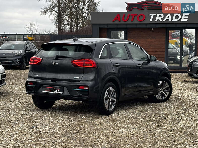 Позашляховик / Кросовер Kia Niro 2020 в Львові