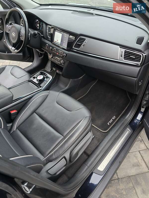 Внедорожник / Кроссовер Kia Niro 2019 в Луцке фото 8 Внедорожник / Кроссовер Kia Niro 2019 в Луцке