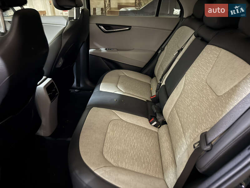 Позашляховик / Кросовер Kia Niro 2023 в Умані