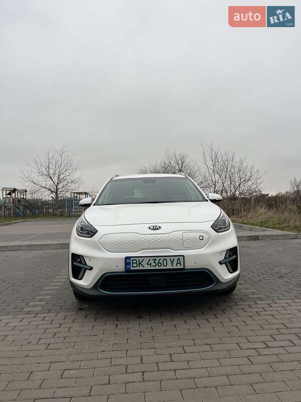 Внедорожник / Кроссовер Kia Niro 2019 в Ровно