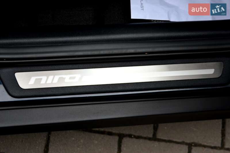 Позашляховик / Кросовер Kia Niro 2020 в Хмельницькому фото 175 Позашляховик / Кросовер Kia Niro 2020 в Хмельницькому