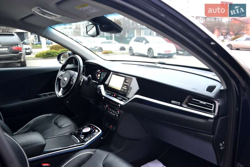 Позашляховик / Кросовер Kia Niro 2020 в Хмельницькому фото 182 Позашляховик / Кросовер Kia Niro 2020 в Хмельницькому