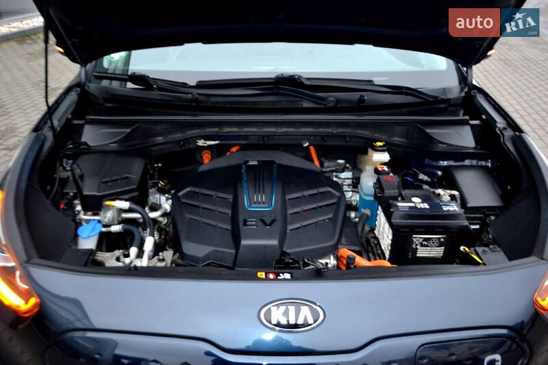 Позашляховик / Кросовер Kia Niro 2020 в Хмельницькому фото 213 Позашляховик / Кросовер Kia Niro 2020 в Хмельницькому