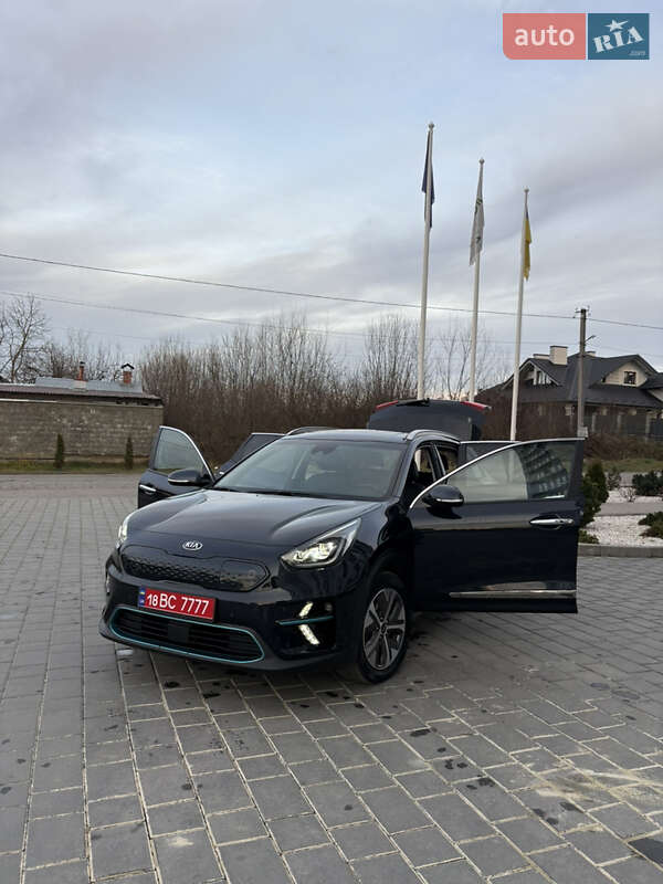 Позашляховик / Кросовер Kia Niro 2021 в Трускавці фото 11 Позашляховик / Кросовер Kia Niro 2021 в Трускавці